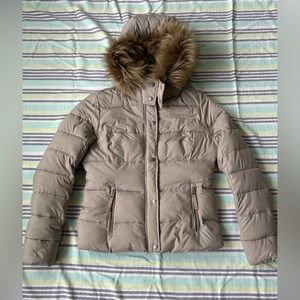 Abercrombie fleece lined jacket with removable faux fur.